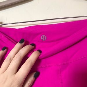 Hot pink wunder unders
